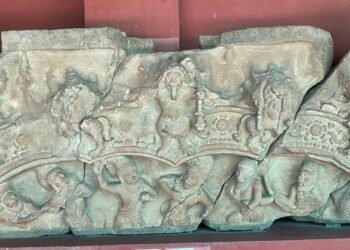 ចម្លាក់អ្នករាំ និងតន្រ្តីករនៅស.វ.ទី៧