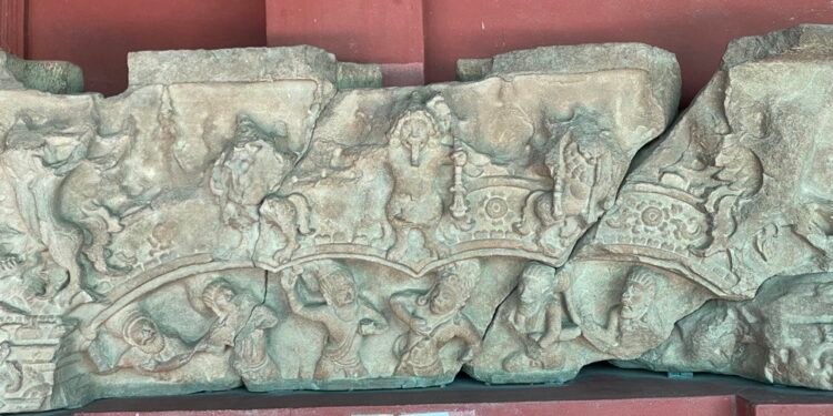 ចម្លាក់អ្នករាំ និងតន្រ្តីករនៅស.វ.ទី៧