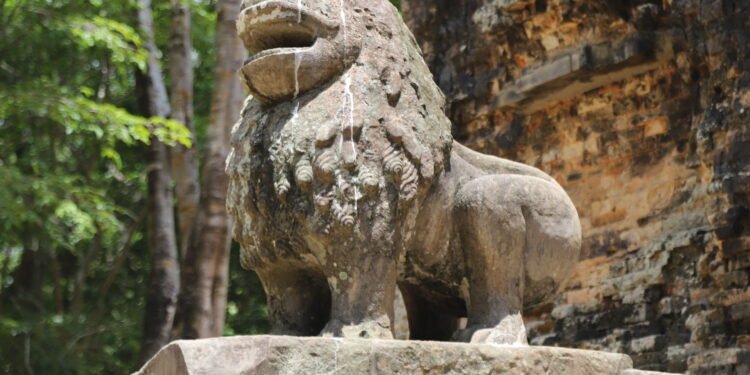 ប្រាសាទតោនៅសំបូរព្រៃគុក (តួប៉ម C1)