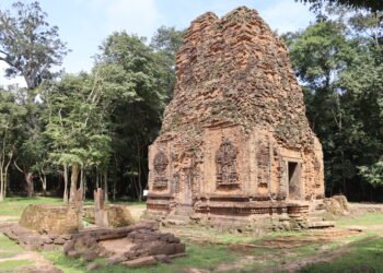 ប្រាសាទដើមចន្ទន៍